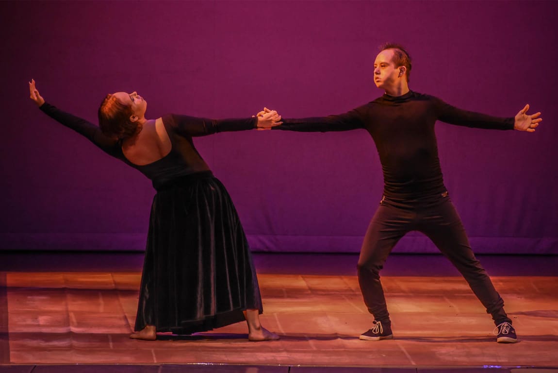 Arte, el arma de actores con síndrome de Down para enfrentar la pandemia